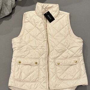 Quinn Quilted Vest in Cream with Gold Accents